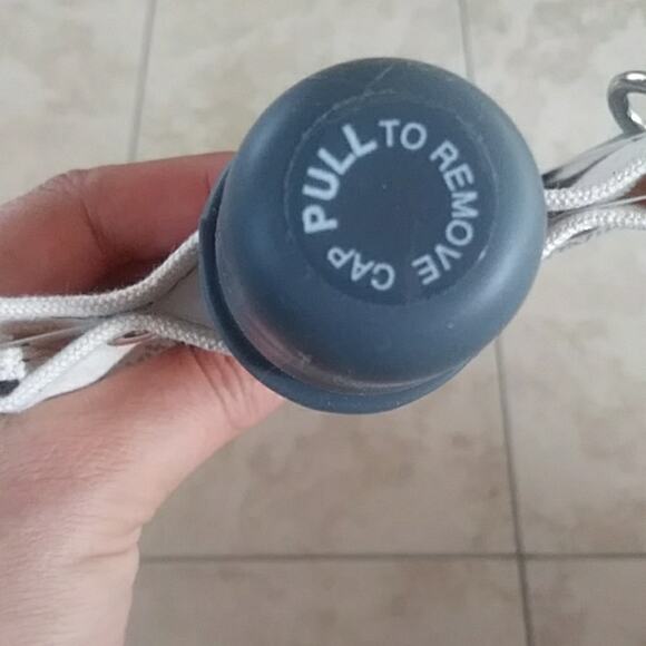 Stealth Beige Portable Spout Pouch Textile Water Bag with Hemingway Note Printed - Picture 4 of 4